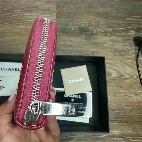 Authentic Chanel CC Logo Continental Wallet Patent Leather - Picture 8 of 15